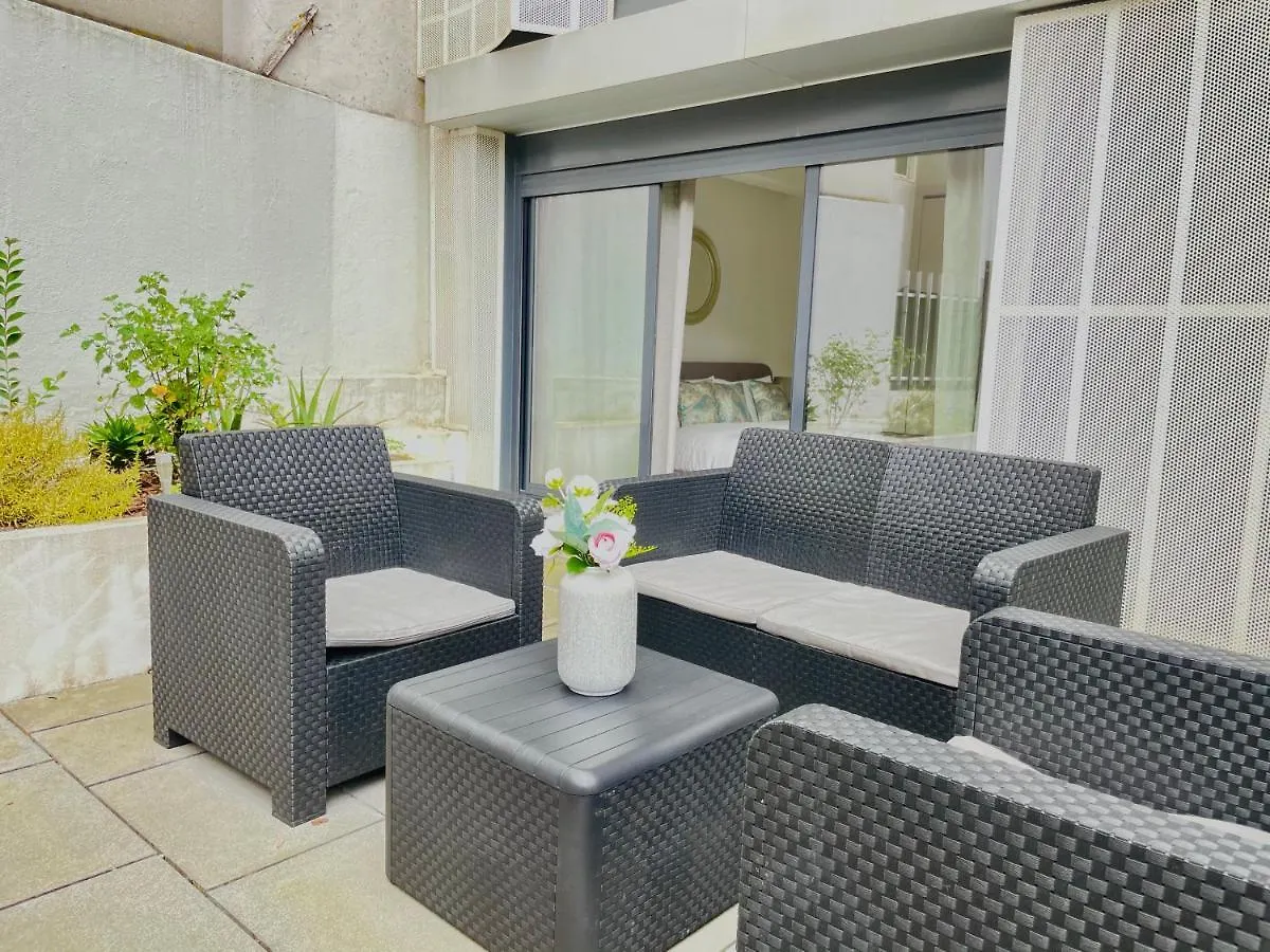 Terrace Saldanha Apartment Lisbon